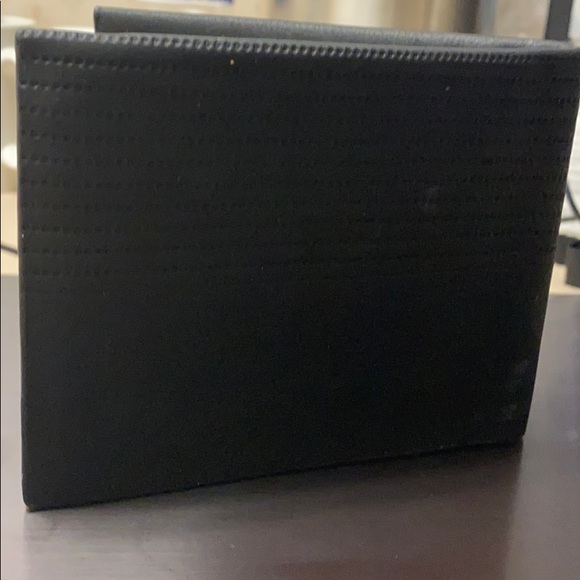 Wallet - Picture 4 of 5